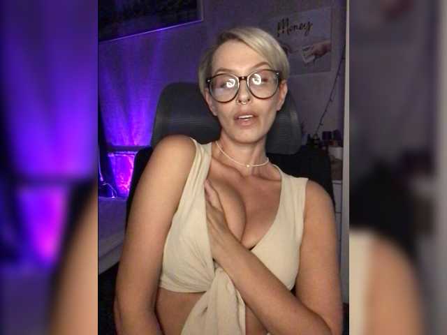 AlikBlack live cam on BongaCams