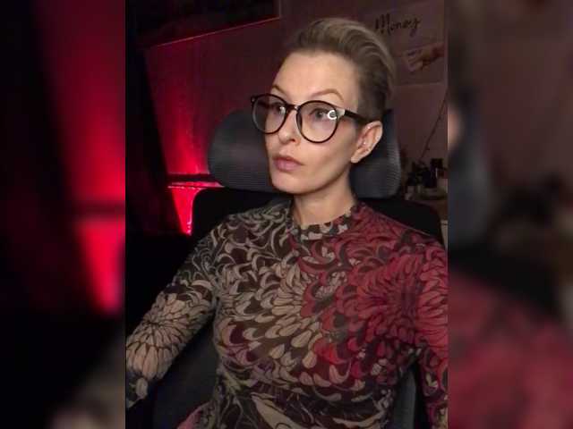 AlikBlack live cam on BongaCams