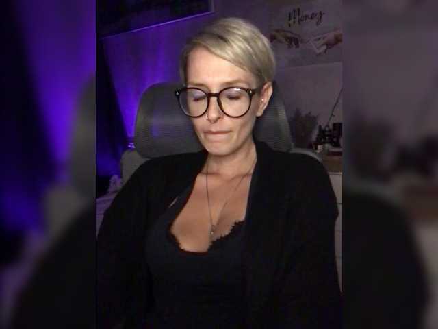 AlikBlack live cam on BongaCams