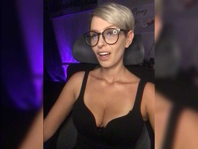 AlikBlack live cam on BongaCams