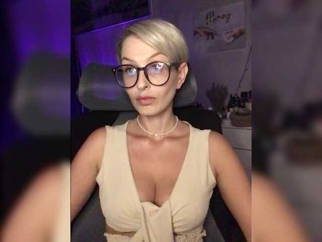 AlikBlack live cam on BongaCams