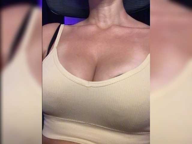 AlikBlack live cam on BongaCams