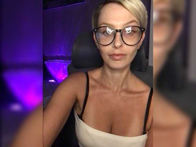 AlikBlack live cam on BongaCams