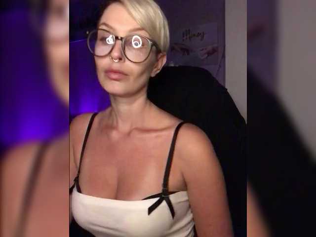 AlikBlack live cam on BongaCams