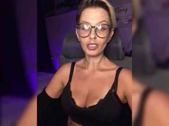 OhMyKosh webcam