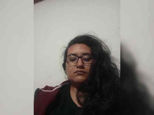 GoodforSara Live Webcam on BongaCams