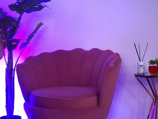 DeniseDevilles Porn Show