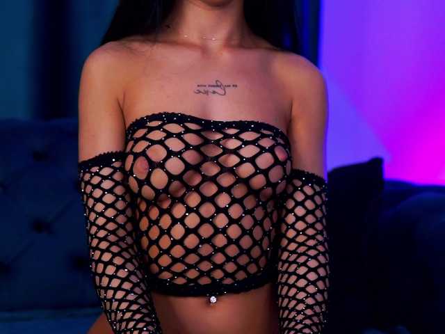 DeniseDevilles live cam on BongaCams