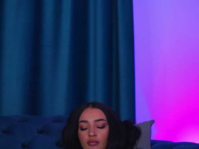 Sex chat gratuit in direct cu DeniseDevilles pe BongaCams