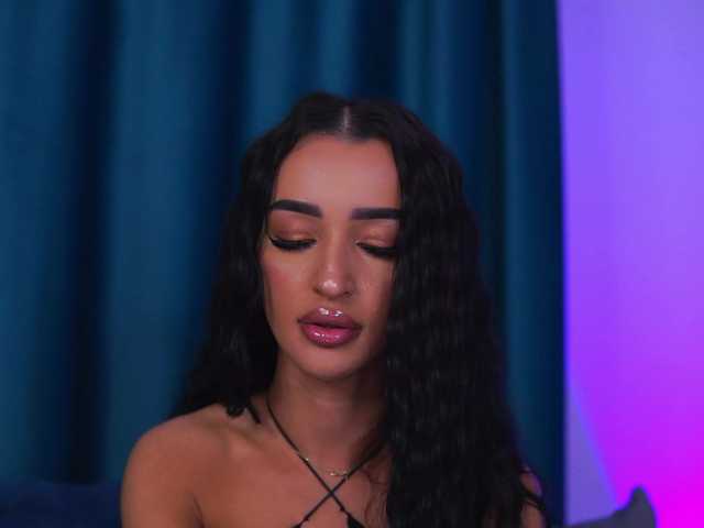 Sex chat gratuit in direct cu DeniseDevilles pe BongaCams