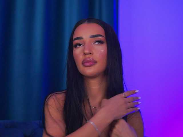 DeniseDevilles live cam on BongaCams