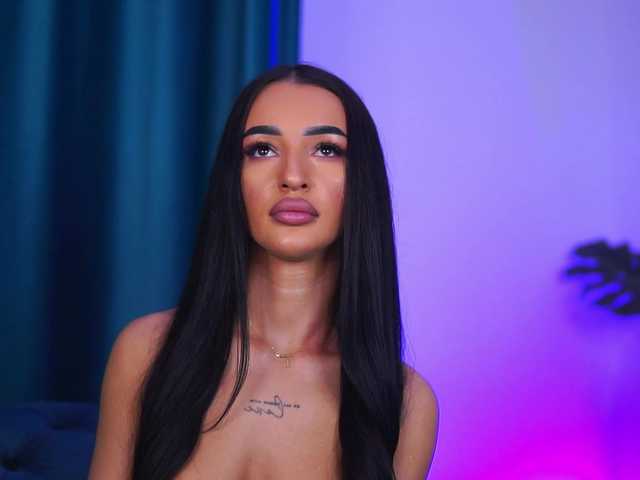 DeniseDevilles live cam on BongaCams