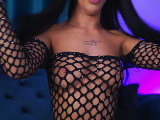 Sex chat gratuit in direct cu DeniseDevilles pe BongaCams