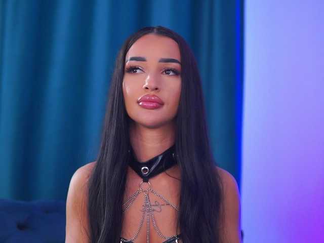 DeniseDevilles live cam on BongaCams