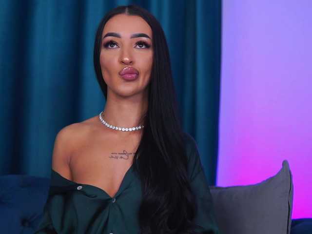 DeniseDevilles's BongaCams show and profile