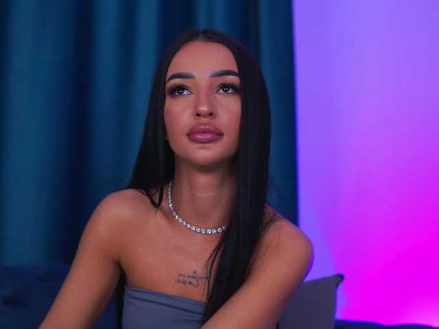 Sex chat gratuit in direct cu DeniseDevilles pe BongaCams