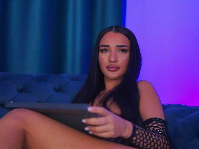 Sex chat gratuit in direct cu DeniseDevilles pe BongaCams
