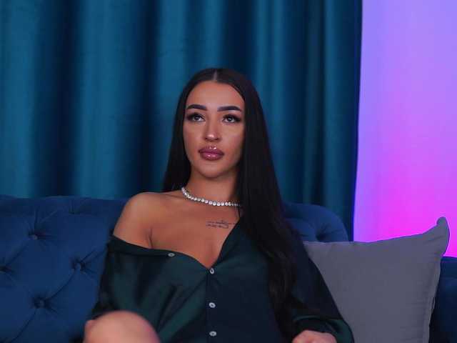 DeniseDevilles's BongaCams show and profile