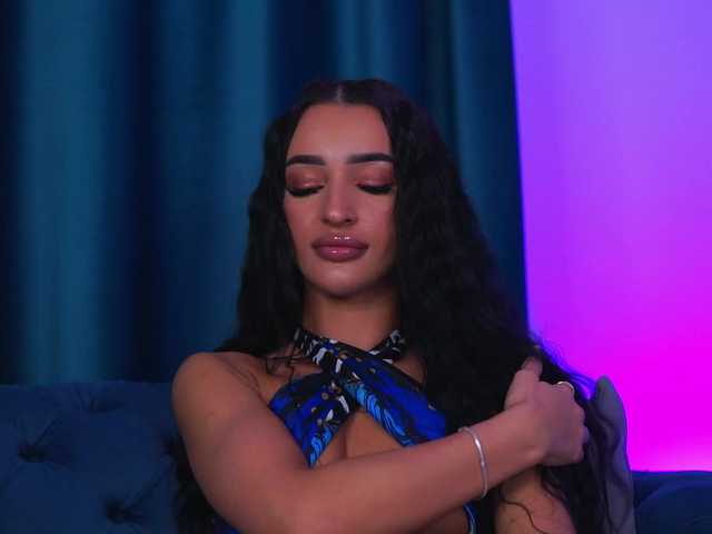 Sex chat gratuit in direct cu DeniseDevilles pe BongaCams