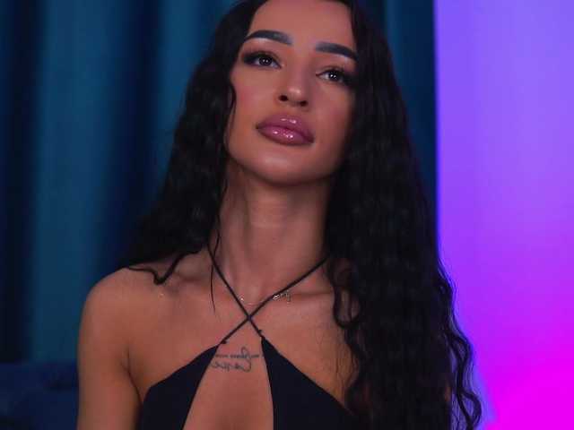 Sex chat gratuit in direct cu DeniseDevilles pe BongaCams