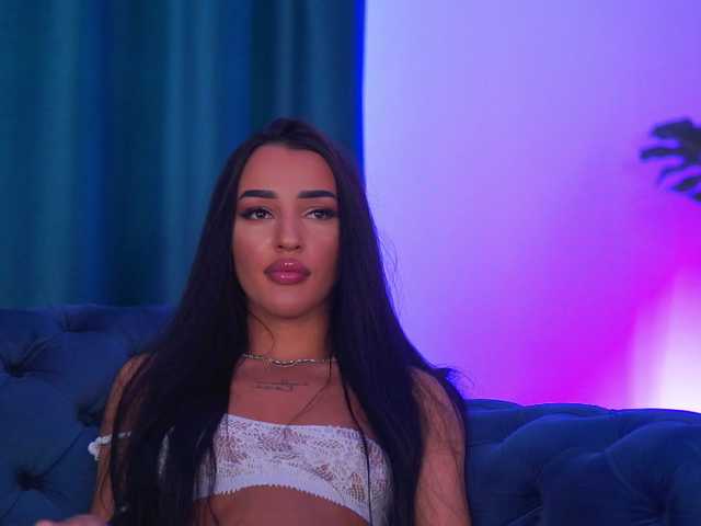 Sex chat gratuit in direct cu DeniseDevilles pe BongaCams