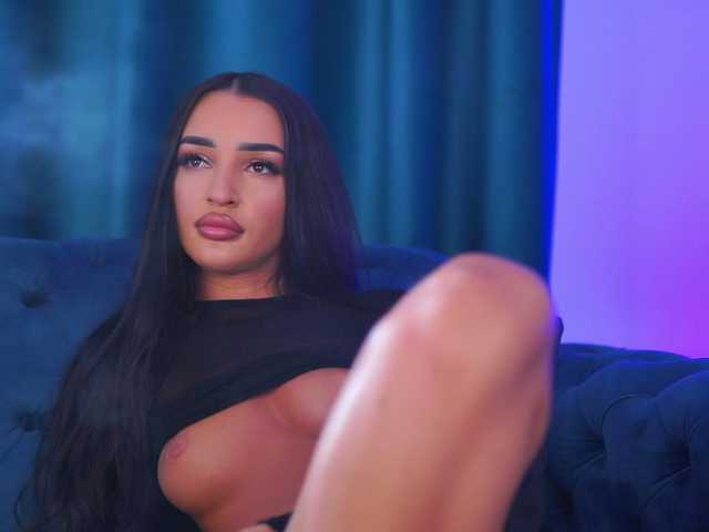 Sex chat gratuit in direct cu DeniseDevilles pe BongaCams