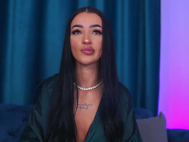 DeniseDevilles's BongaCams show and profile