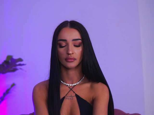 Sex chat gratuit in direct cu DeniseDevilles pe BongaCams
