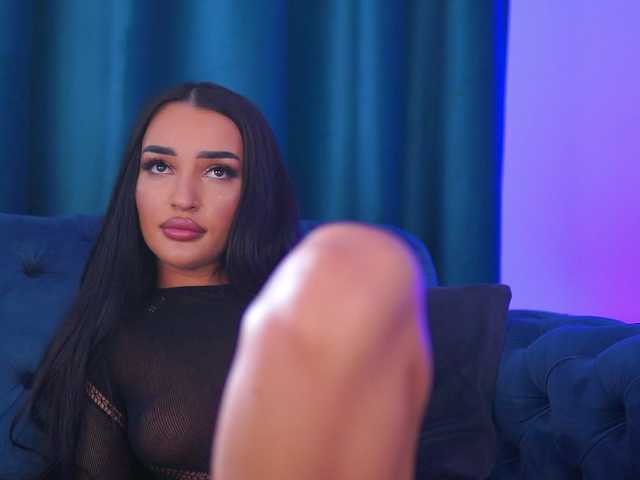 Sex chat gratuit in direct cu DeniseDevilles pe BongaCams