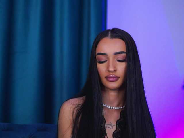 DeniseDevilles live cam on BongaCams