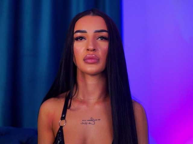Sex chat gratuit in direct cu DeniseDevilles pe BongaCams