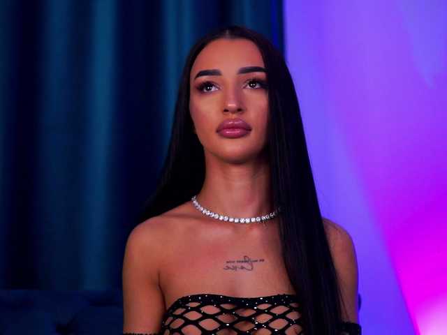 DeniseDevilles live cam on BongaCams