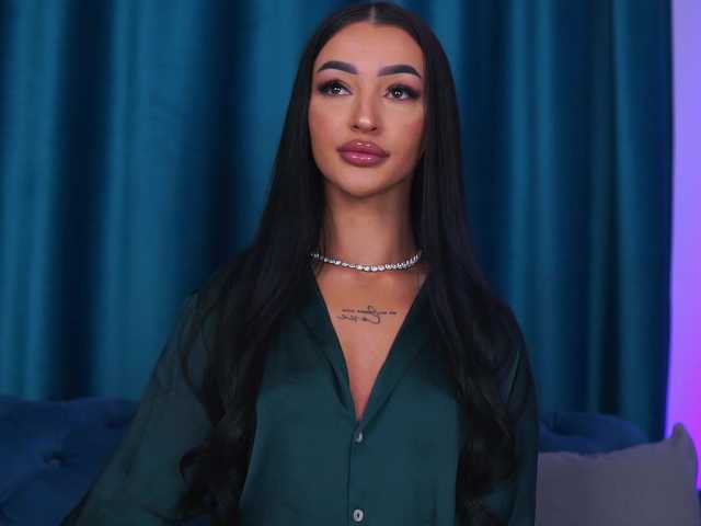 Sex chat gratuit in direct cu DeniseDevilles pe BongaCams