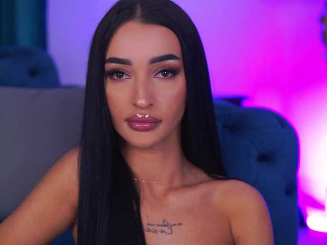 Sex chat gratuit in direct cu DeniseDevilles pe BongaCams