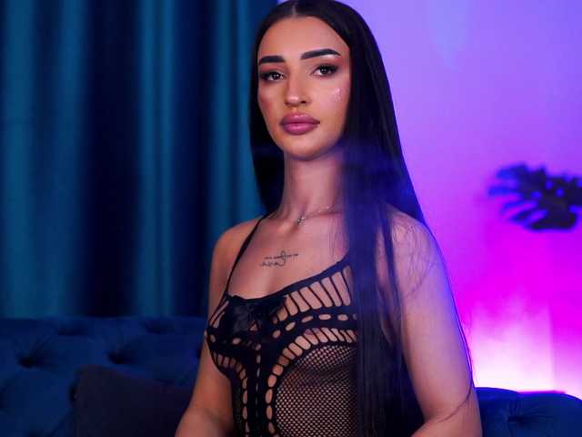 DeniseDevilles live cam on BongaCams