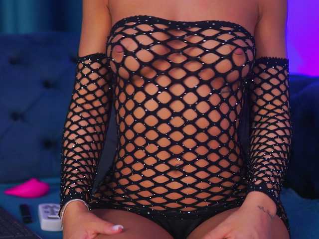 Sex chat gratuit in direct cu DeniseDevilles pe BongaCams