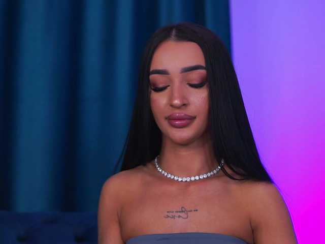 Sex chat gratuit in direct cu DeniseDevilles pe BongaCams