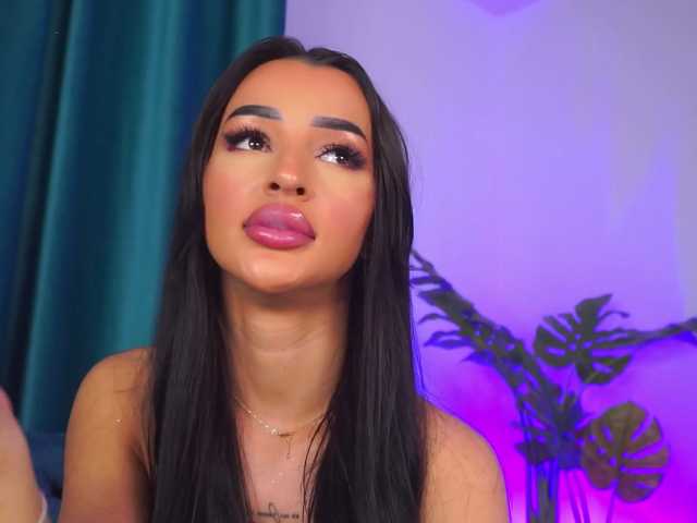 DeniseDevilles, en vivo ahora en BongaCams