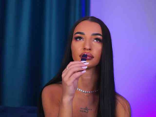 DeniseDevilles Live Webcam on BongaCams