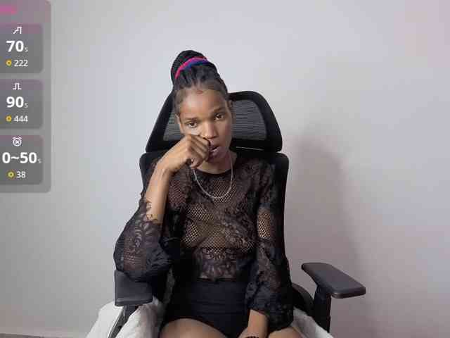 FreakkyAira