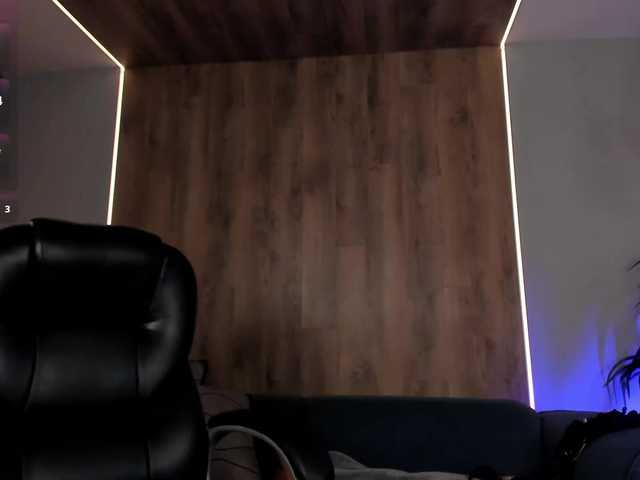 GiaFerrara live cam on BongaCams