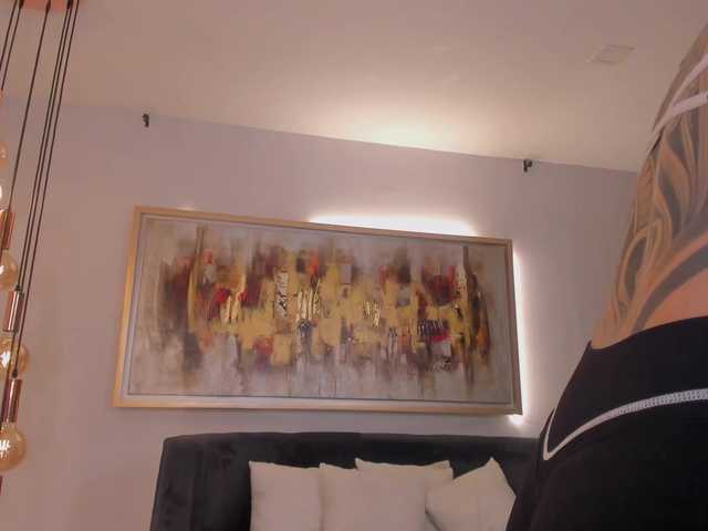 GiaFerrara live cam on BongaCams