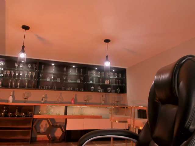 GiaFerrara live cam on BongaCams
