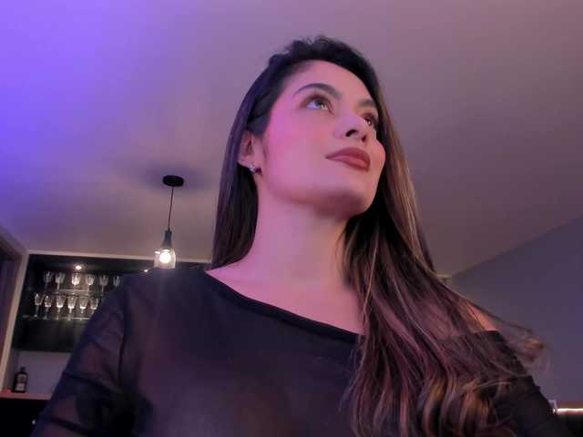 GiaFerrara live cam on BongaCams