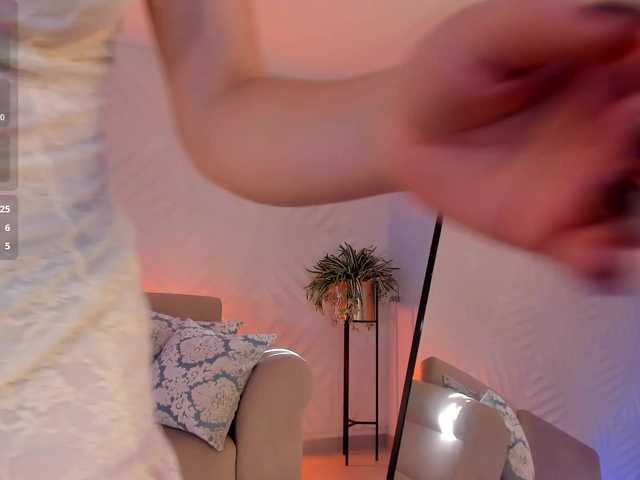 GiaFerrara live cam on BongaCams