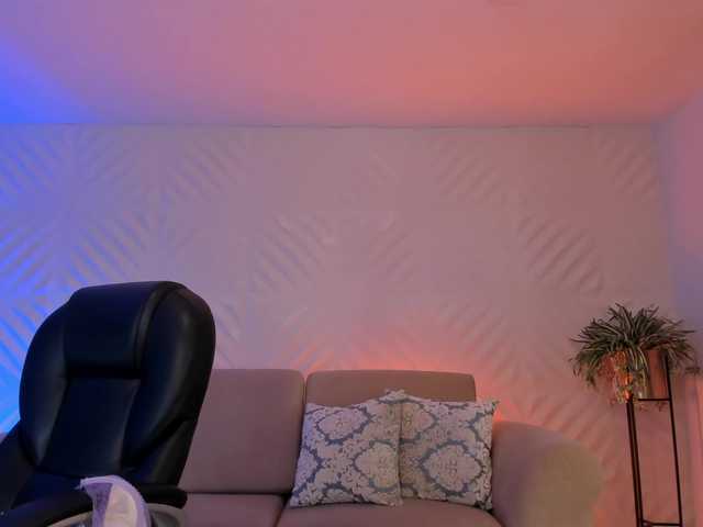 GiaFerrara live webcam show