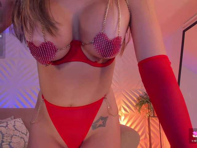 GiaFerrara live webcam show
