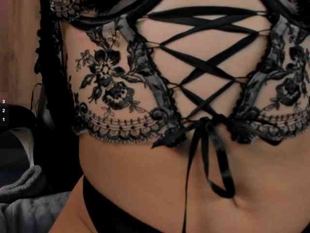 Modelo: GiaFerrara