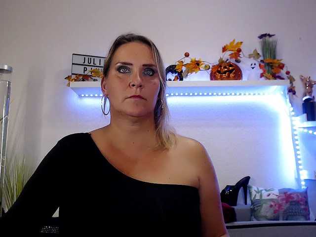 JuliaPink