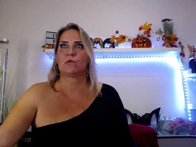JuliaPink